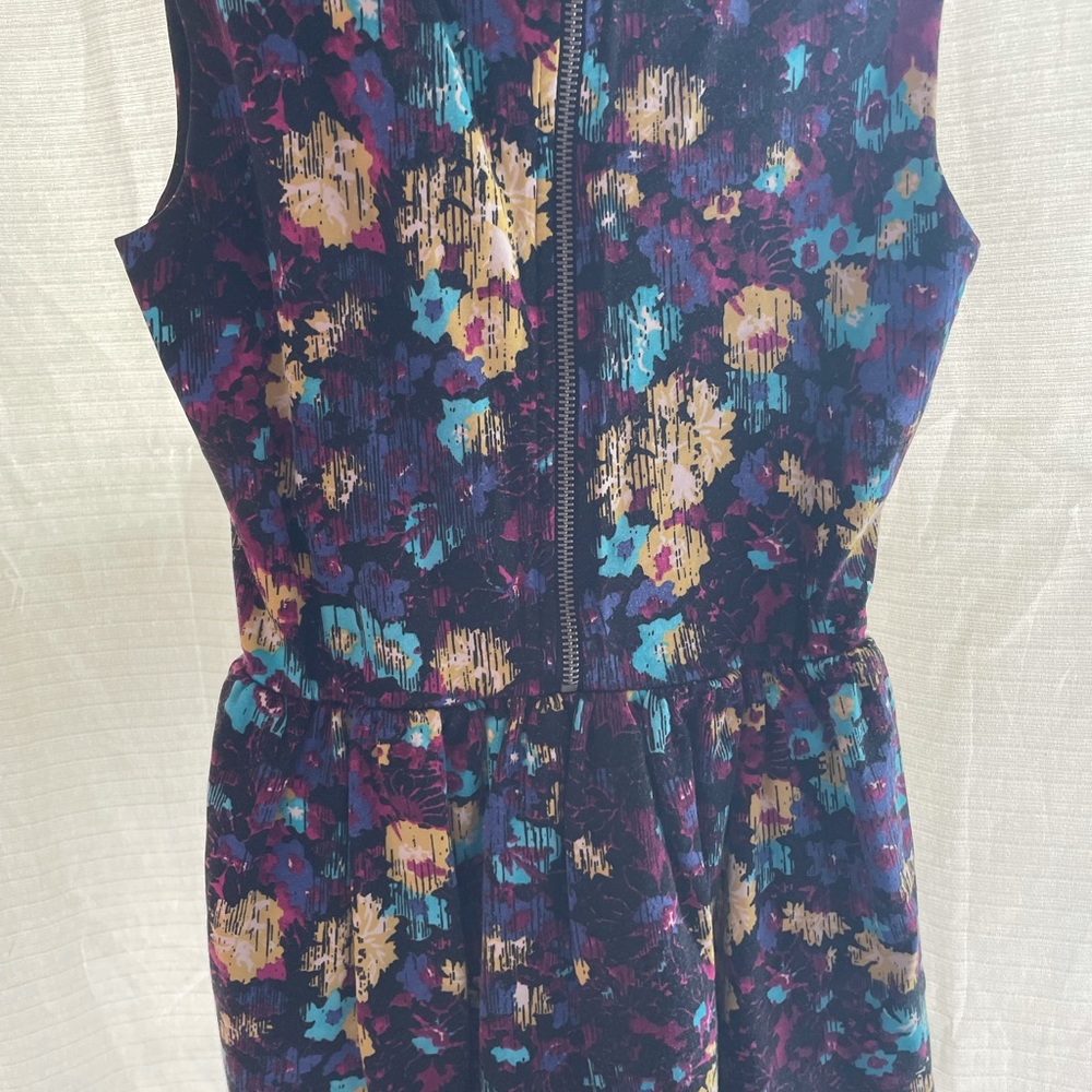 Women’s floral dress top